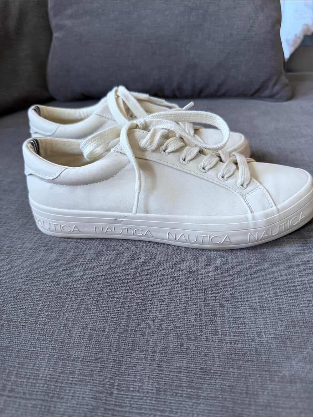 Nautica Women's Off-White Low-Top Lace-Up Sneakers